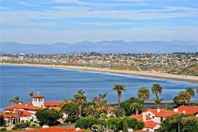 528 Via Almar, Palos Verdes Estates, California 90274, 4 Bedrooms Bedrooms, ,3 BathroomsBathrooms,Residential,Sold,Via Almar,PV22022011