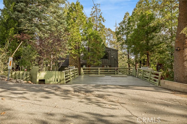 28772 Cedar, Lake Arrowhead, CA 92352