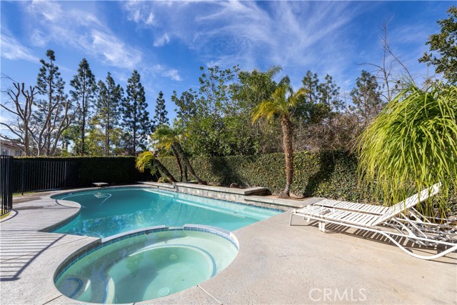 Detail Gallery Image 26 of 27 For 24 Silveroak, Irvine,  CA 92620 - 5 Beds | 3 Baths