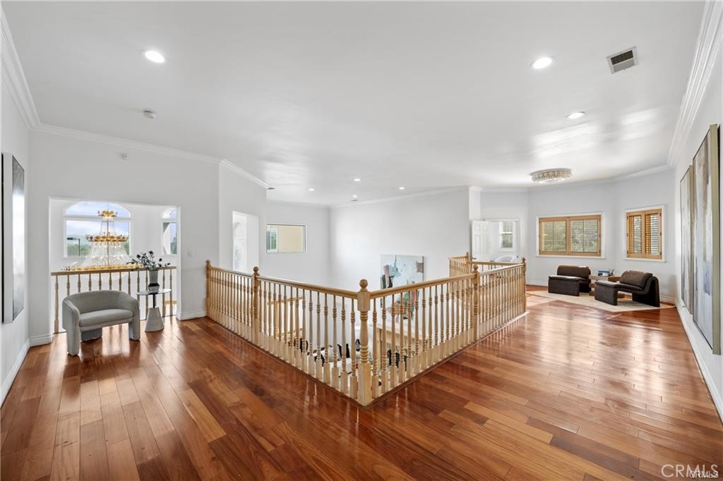 MLS #WS26169393 image #35