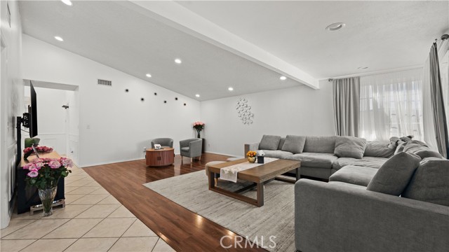 Image 9 of 31 For 28140 Tambora Drive