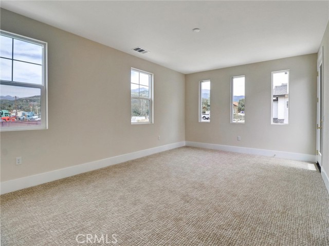 Detail Gallery Image 7 of 59 For 35880 Wildwood Crest Dr, Yucaipa,  CA 92399 - 4 Beds | 3 Baths