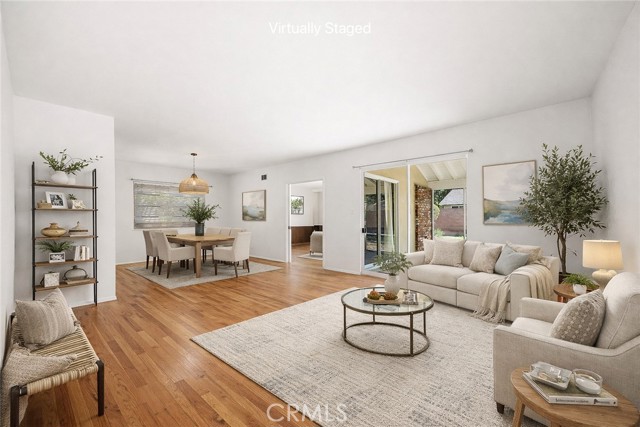 Detail Gallery Image 3 of 29 For 1526 Lynoak Dr, Claremont,  CA 91711 - 3 Beds | 2 Baths