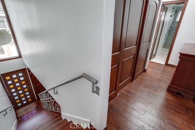 4230 The Strand, Manhattan Beach, California 90266, 3 Bedrooms Bedrooms, ,3 BathroomsBathrooms,Residential,Sold,The Strand,SB21190702