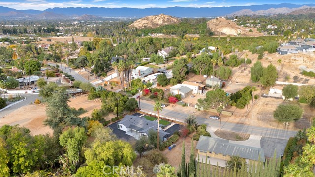 Detail Gallery Image 69 of 75 For 2296 Grace St, Riverside,  CA 92504 - 3 Beds | 2 Baths