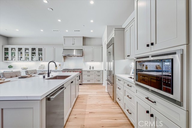 100 Bozeman, Irvine CA: https://media.crmls.org/medias/ce1653cb-d266-4703-ab49-690f5f824f48.jpg