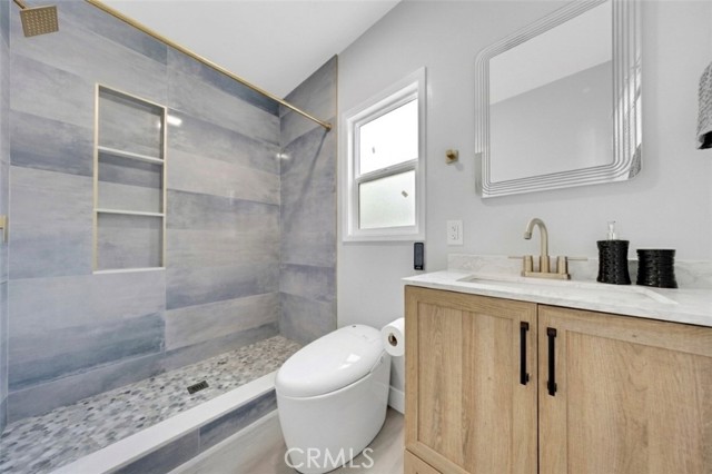 Detail Gallery Image 15 of 30 For 537 28th, Venice,  CA 90291 - 3 Beds | 2 Baths