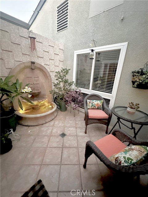 13040 Del Monte Drive, Seal Beach CA: https://media.crmls.org/medias/ce17704d-e576-42b9-b0b4-192fa3e7a8e0.jpg