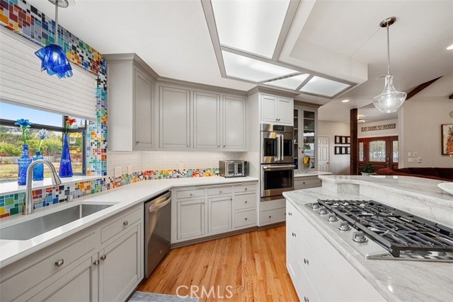 1685 Corbett Highlands Place, Arroyo Grande CA: https://media.crmls.org/medias/ce178514-d777-4270-9dc9-7ce109a1624d.jpg