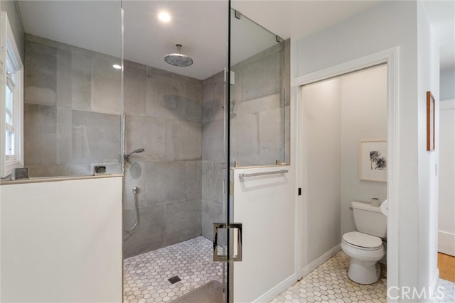 715 Havana Avenue, Long Beach CA: https://media.crmls.org/medias/ce1792d6-da5d-42bb-9e03-4293c5bce0db.jpg