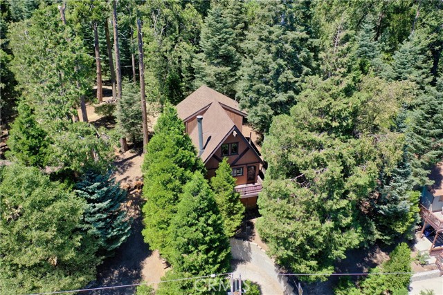 Detail Gallery Image 31 of 31 For 720 Pinnacle Dr, Lake Arrowhead,  CA 92352 - 2 Beds | 2 Baths