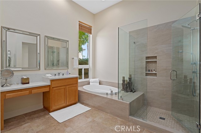 Detail Gallery Image 10 of 20 For 81125 Golf View Dr, La Quinta,  CA 92253 - 4 Beds | 4/1 Baths