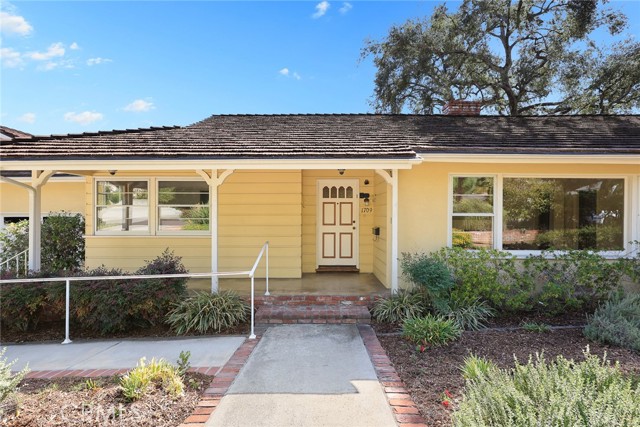 1709 El Vista Circle photo 10