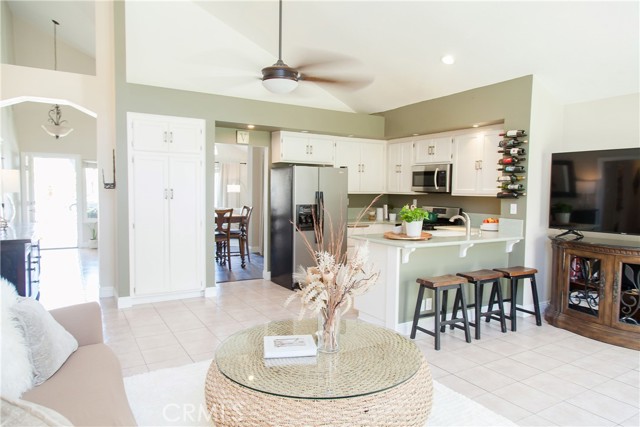 Detail Gallery Image 9 of 34 For 21046 Cimmaron Lane, Rancho Santa Margarita,  CA 92679 - 3 Beds | 2 Baths