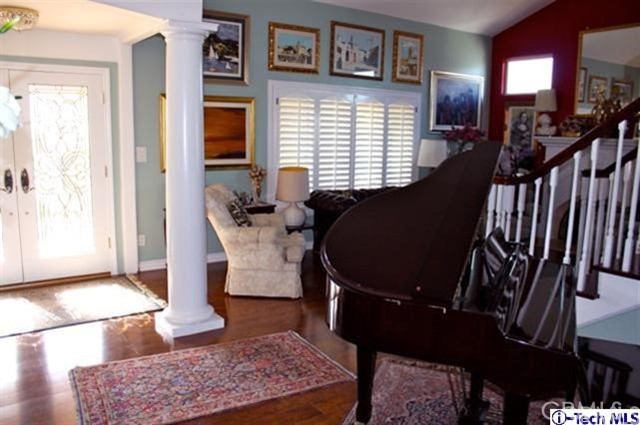 Front Entry, Living Room.