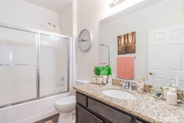 Detail Gallery Image 32 of 40 For 39112 Desert Holly Ln, Palmdale,  CA 93551 - 5 Beds | 4 Baths