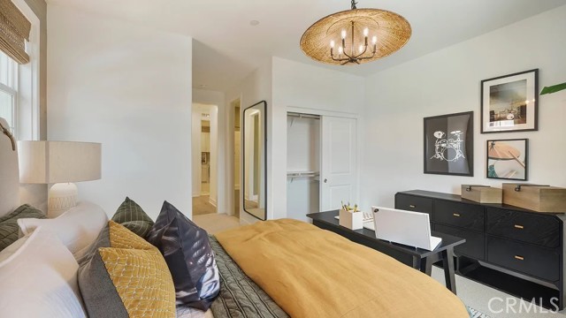 Detail Gallery Image 22 of 41 For 24339 Calle La Roca, Valencia,  CA 91354 - 4 Beds | 4/1 Baths