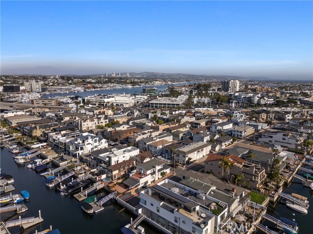 Detail Gallery Image 31 of 31 For 502 36th #B,  Newport Beach,  CA 92663 - 2 Beds | 1 Baths