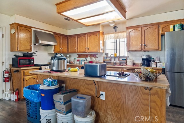 Detail Gallery Image 18 of 41 For 70331 Vineyard Canyon Rd., Parkfield,  CA 93451 - 4 Beds | 2 Baths