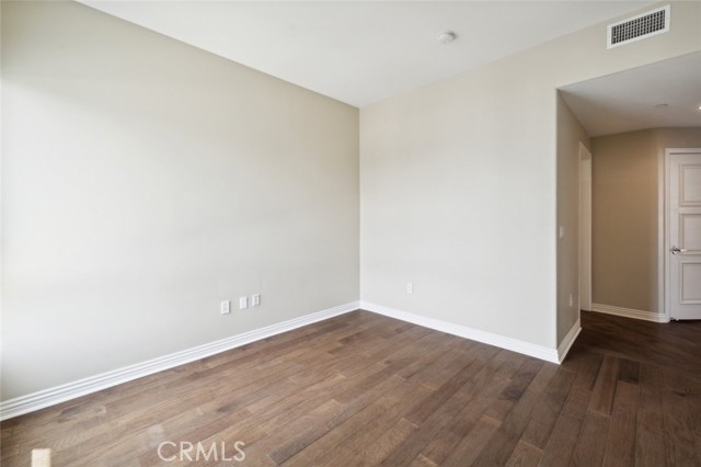 Detail Gallery Image 36 of 71 For 619 Caruso Ave, Glendale,  CA 91210 - 2 Beds | 3 Baths