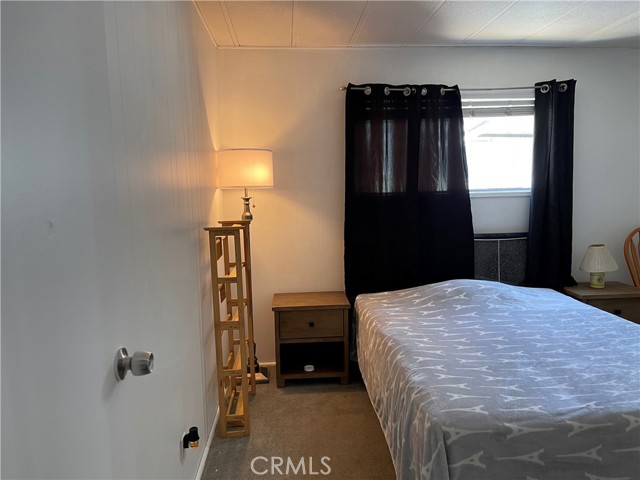 20701 Beach Blvd, Huntington Beach CA: https://media.crmls.org/medias/ce1cf5e6-3a04-476f-82e3-b8ac979abea4.jpg