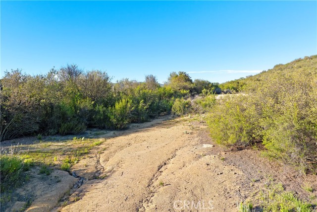 Detail Gallery Image 8 of 20 For 20 Calle Huerto, Murrieta,  CA 92562 - – Beds | – Baths