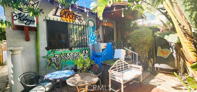 Detail Gallery Image 6 of 16 For 611 Sunset Ave, Venice,  CA 90291 - – Beds | – Baths