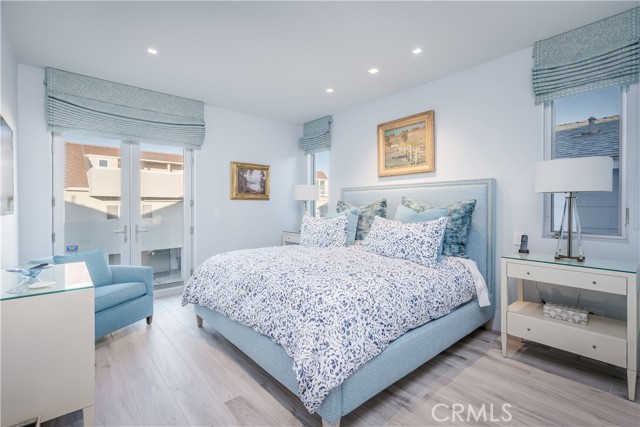 Image 38 of 49 For 3407 Oceanfront