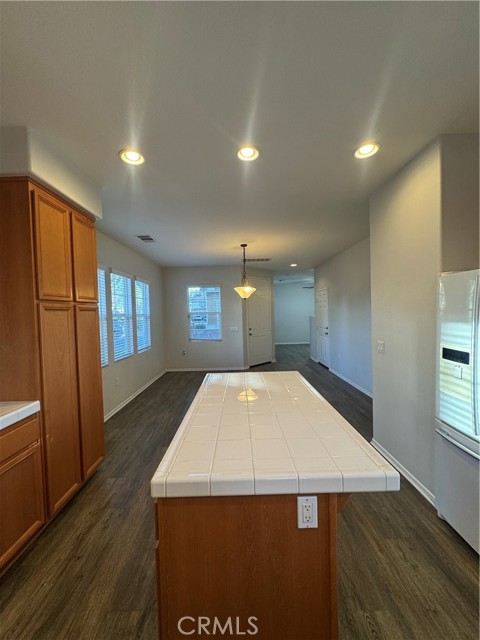 Detail Gallery Image 8 of 59 For 22327 Blue Lupine, Grand Terrace,  CA 92313 - 3 Beds | 2/1 Baths