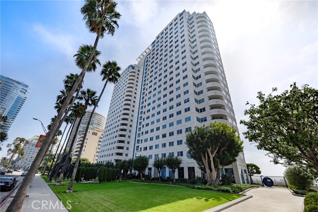 Detail Gallery Image 1 of 51 For 525 E. Seaside Way #310,  Long Beach,  CA 90802 - 1 Beds | 1 Baths