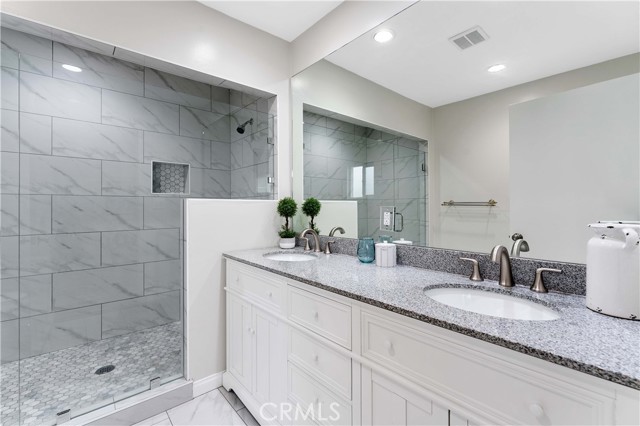 2106 W Judith Lane, Anaheim CA: https://media.crmls.org/medias/ce1eb739-5ff7-49d0-ae49-19964b722af5.jpg