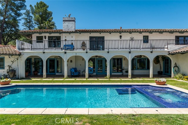 420 Inverness Drive, La Canada Flintridge CA: https://media.crmls.org/medias/ce1efdbc-f7d7-4573-a02b-905941059535.jpg