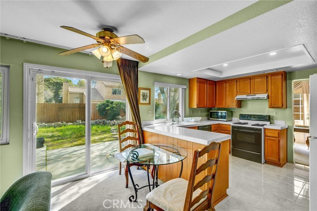 Detail Gallery Image 15 of 41 For 37230 45th St E, Palmdale,  CA 93552 - 4 Beds | 3 Baths