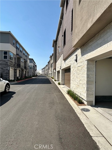 3551 Indigo Privado, Ontario CA: https://media.crmls.org/medias/ce2011b0-78a0-42f6-89dc-fc1f9bf44d75.jpg