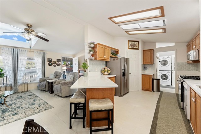 Detail Gallery Image 12 of 34 For 1895 W Devonshire Ave #148,  Hemet,  CA 92545 - 3 Beds | 2 Baths