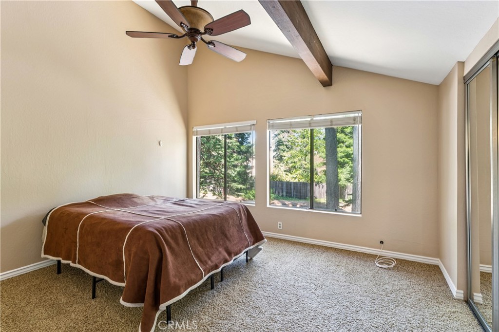 https://media.crmls.org/medias/ce223e13-73b0-4837-a4be-fc6744371f03.jpg?preset=X-Large