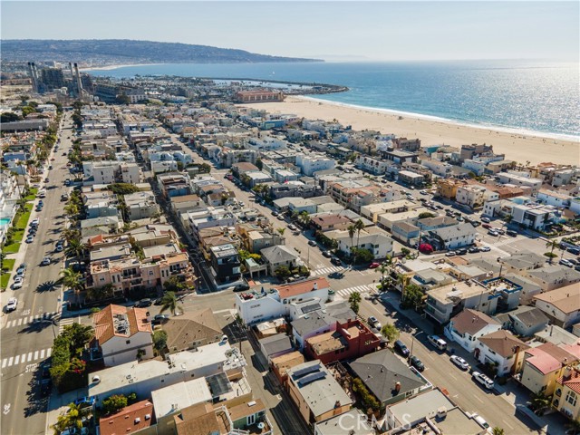 620 Manhattan Avenue, Hermosa Beach, California 90254, 3 Bedrooms Bedrooms, ,3 BathroomsBathrooms,Residential,Sold,Manhattan,SB21222034
