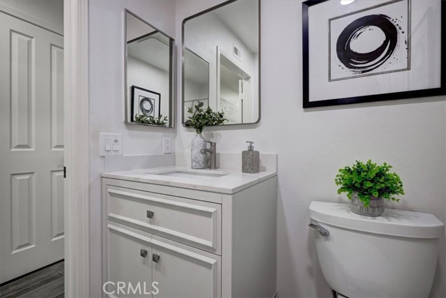 2719 Dietrich Drive, Tustin CA: https://media.crmls.org/medias/ce231ab3-efa8-4ad1-825a-d69c4977fee3.jpg