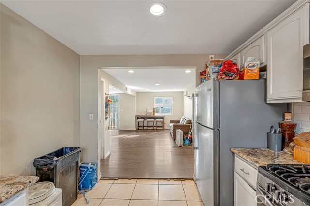 Detail Gallery Image 8 of 15 For 1291 N Almond Way, Banning,  CA 92220 - 3 Beds | 2 Baths