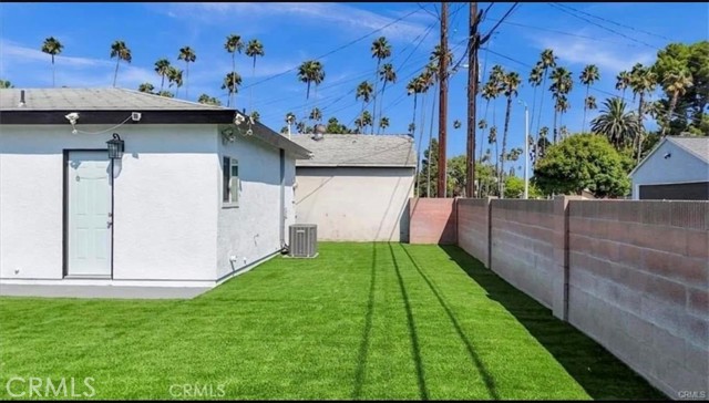 506 W Victor Avenue, Anaheim CA: https://media.crmls.org/medias/ce240039-4d79-4b0a-bb4c-666dff47a21c.jpg
