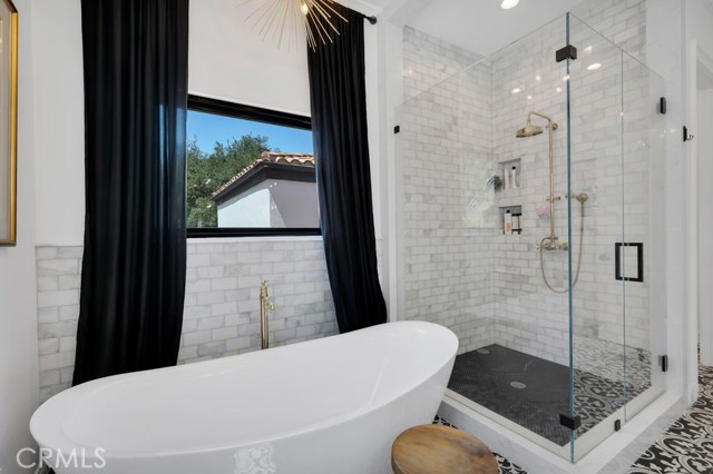 176 Saddlebow Road, Bell Canyon CA: https://media.crmls.org/medias/ce25c557-9e5a-4e98-8058-5fa7f17cdfb6.jpg