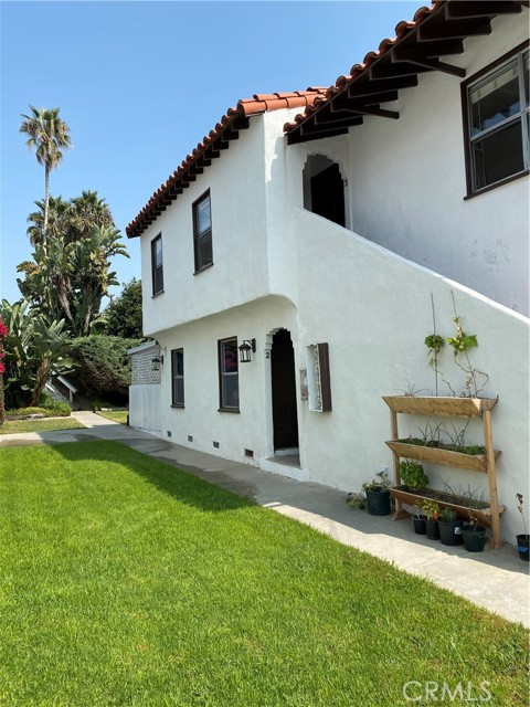 MLS# OC23015430