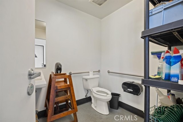 Image 24 of 43 For 580 Capay Avenue