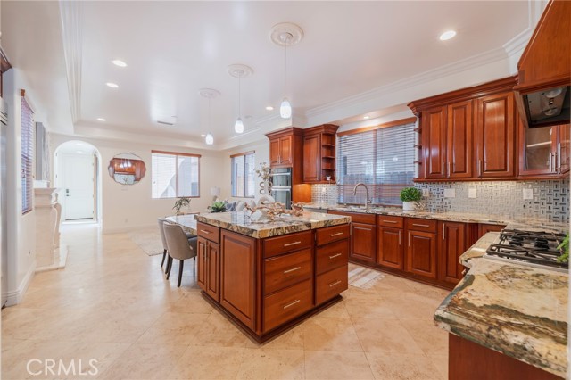 Detail Gallery Image 13 of 55 For 416 15th St, Huntington Beach,  CA 92648 - 3 Beds | 3/2 Baths