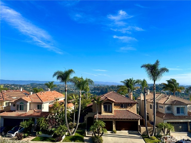 Detail Gallery Image 5 of 6 For 30512 via Lindosa, Laguna Niguel,  CA 92677 - 4 Beds | 3 Baths