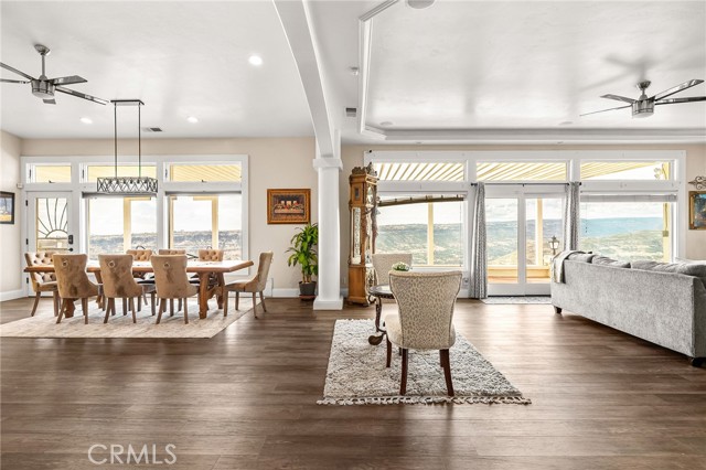 4541 Skyway, Paradise CA: https://media.crmls.org/medias/ce271d4d-222a-437e-ba9f-9a570286604d.jpg