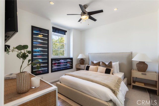 Detail Gallery Image 23 of 55 For 5985 Vista De La Luz, Woodland Hills,  CA 91367 - 4 Beds | 3/1 Baths