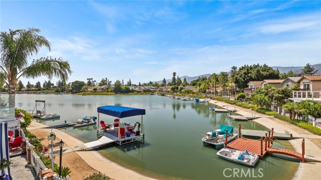 Image 2 for 1558 Camelot Dr, Corona, CA 92882