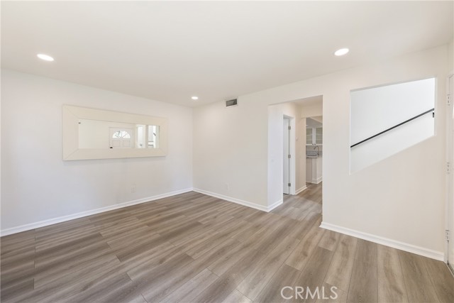 Detail Gallery Image 8 of 31 For 6180 Old Village Rd #64,  Yorba Linda,  CA 92887 - 2 Beds | 2/1 Baths