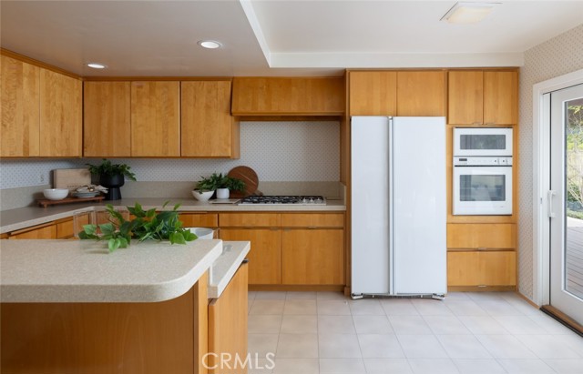 Detail Gallery Image 9 of 23 For 1161 Hyde Park Dr, North Tustin,  CA 92705 - 4 Beds | 3 Baths